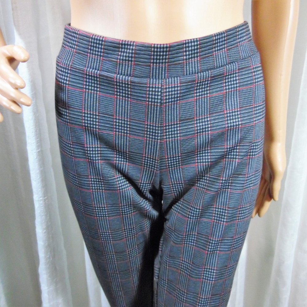 AF Studio Pants - Picture 2 of 7